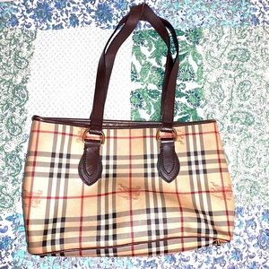 BURBERRY vintage hay market classic check bag